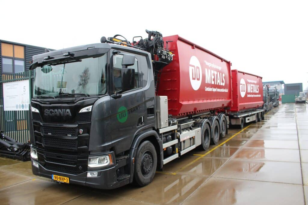 Vrachtwagen Do-MEtals
